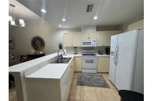 3604 54TH DRIVE, BRADENTON, FL 34210 - MLS#MFRA4673951