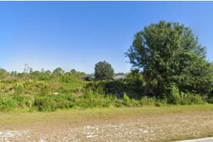 15 PONCE DE LEON BOULEVARD, NORTH PORT, FL 34291 - MLS#MFRA4673989