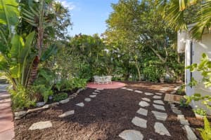 839 40TH STREET, SARASOTA, FL 34234 - MLS#MFRA4673991