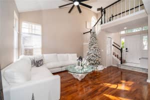 MLS# MFRA4673993, Apopka, Florida 32712