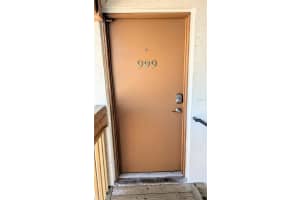 6327 MIDNIGHT PASS RD ROAD, SARASOTA, FL 34242 - MLS#MFRA4674042