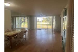 7461 COUNTRY CLUB DRIVE, SARASOTA, FL 34243 - MLS#MFRA4674055