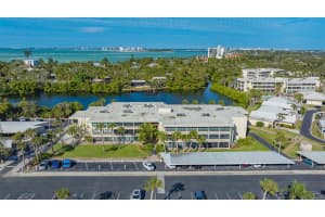 101 WHISPERING SANDS DRIVE, SARASOTA, FL 34242 - MLS#MFRA4674069