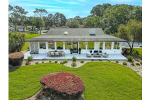 5239 Saddlebrook Way Wesley Chapel, FL 33543 - Off Market