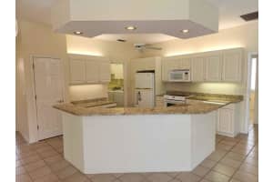 5282 FAR OAK, SARASOTA, FL 34238 - MLS#MFRA4674144