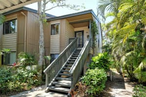 1720 GLENHOUSE DRIVE, SARASOTA, FL 34231 - MLS#MFRA4674163