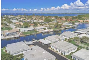 9722 HERNANDO COURT, BRADENTON, FL 34210 - MLS#MFRA4674271