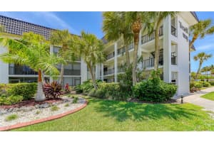 5600 BEACH WAY DRIVE, SARASOTA, FL 34242 - MLS#MFRA4674286