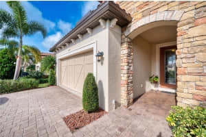 13031 PALERMO DRIVE, BRADENTON, FL 34211 - MLS#MFRA4674293