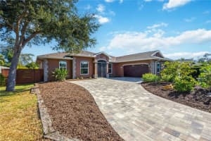 5105 MAGNOLIA POND DRIVE, SARASOTA, FL 34233 - MLS#MFRA4674295