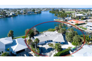 627 CONCORD LANE, HOLMES BEACH, FL 34217 - MLS#MFRA4674316