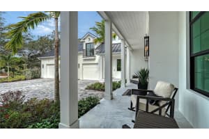 656 TROPICAL CIRCLE, SARASOTA, FL 34242 - MLS#MFRA4674326