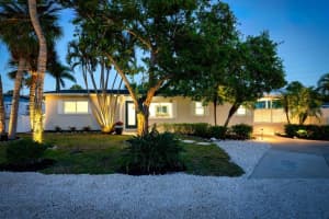 211 85TH STREET, HOLMES BEACH, FL 34217 - MLS#MFRA4674337