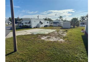 2066 SUN HOME ST. STREET, SARASOTA, FL 34231 - MLS#MFRA4674345