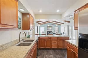 7505 23RD AVENUE DRIVE, BRADENTON, FL 34209 - MLS#MFRA4674358