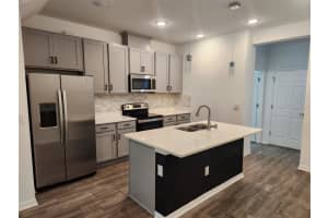 3080 VIA SIENNA CIRCLE, SARASOTA, FL 34243 - MLS#MFRA4674370