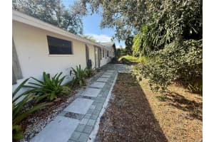 5734 OLIVE STREET, SARASOTA, FL 34231 - MLS#MFRA4674381