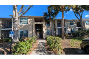 4061 Crockers Lake Blvd #23, SARASOTA