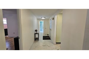 2009 RIVERBLUFF PARKWAY, SARASOTA, FL 34231 - MLS#MFRA4674441