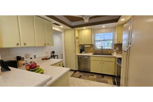 2009 RIVERBLUFF PARKWAY, SARASOTA, FL 34231 - MLS#MFRA4674441