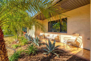 2641 HYDE PARK STREET, SARASOTA, FL 34239 - MLS#MFRA4674478