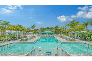 10105 CANAVERAL CIRCLE, SARASOTA, FL 34241 - MLS#MFRA4674512