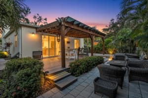 2224 TAMI SOLA STREET, SARASOTA, FL 34237 - MLS#MFRA4674515