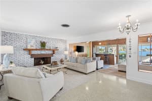 211 LOUELLA LANE, NOKOMIS, FL 34275 - MLS#MFRA4674540