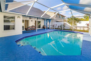 5742 FORESTER OAK COURT, SARASOTA, FL 34243 - MLS#MFRA4674554