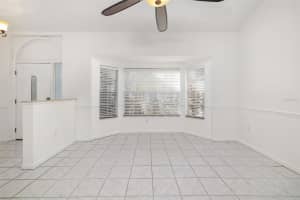 5742 FORESTER OAK COURT, SARASOTA, FL 34243 - MLS#MFRA4674554