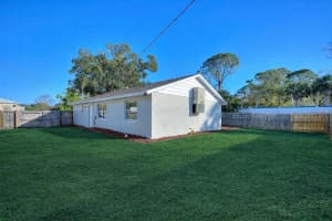 7794 WILLIAMS AVENUE, SARASOTA, FL 34231 - MLS#MFRA4674574