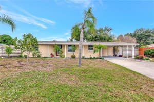 2707 BIGELOW DR, SARASOTA, FL 34239 - MLS#MFRA4674578