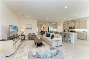 15912 5TH AVENUE, BRADENTON, FL 34212 - MLS#MFRA4674581