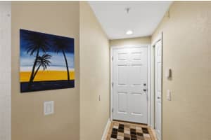 5122 NORTHRIDGE ROAD, SARASOTA, FL 34238 - MLS#MFRA4674657