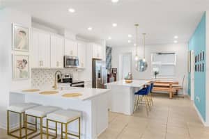 1808 FENDER LANE, SARASOTA, FL 34240 - MLS#MFRA4674681