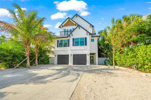 211 GRANT DRIVE, SARASOTA, FL 34236 - MLS#MFRA4674699