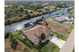 9572 PRESIDENT CIRCLE, PORT CHARLOTTE, FL 33981 - MLS#MFRA4674711