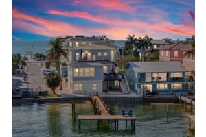 110 6TH STREET, BRADENTON BEACH, FL 34217 - MLS#MFRA4674743