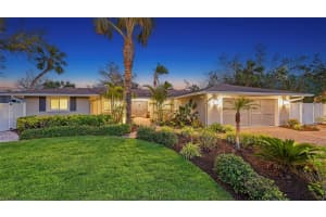 5165 SANDY COVE AVENUE, SIESTA KEY, FL 34242 - MLS#MFRA4674745