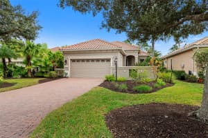 7423 WEXFORD COURT, LAKEWOOD RANCH, FL 34202 - MLS#MFRA4674758