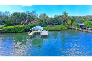1042 CASEY KEY ROAD, OSPREY, FL 34229 - MLS#MFRA4674771