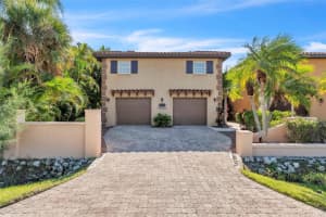 517 42ND STREET, HOLMES BEACH, FL 34217 - MLS#MFRA4674830