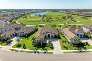 5572 MULLIGAN WAY, LAKEWOOD RANCH, FL 34211 - MLS#MFRA4674841