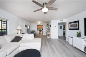 6100 GULFPORT BOULEVARD, GULFPORT, FL 33707 - MLS#MFRA4674843