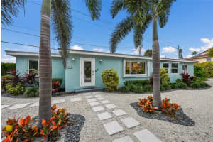 912 SHORE DRIVE, ANNA MARIA, FL 34216 - MLS#MFRA4674847