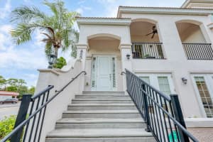 455 Nokomis Ave S #455, VENICE