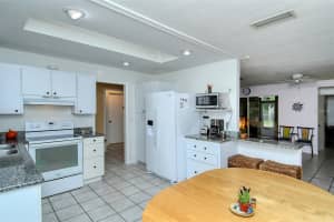 4414 LONGFORD DRIVE, SARASOTA, FL 34232 - MLS#MFRA4674882