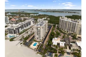 1212 BENJAMIN FRANKLIN DRIVE, SARASOTA, FL 34236 - MLS#MFRA4674893