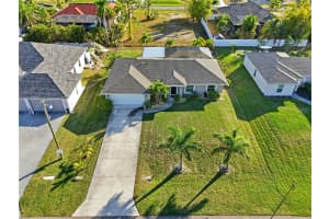 2714 22ND TERRACE, CAPE CORAL, FL 33993 - MLS#MFRA4674916