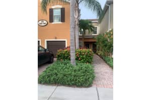 7875 MOONSTONE DRIVE #7875, SARASOTA, FL 34233 - MLS#MFRA4674921